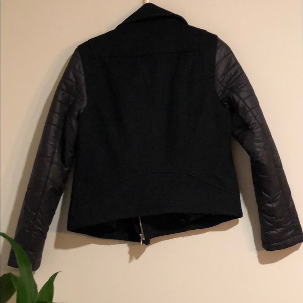 Express Jacket - Picture 2 of 6